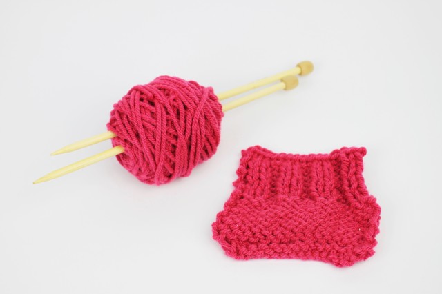 Beginner's Knitting with Tea and Crafting